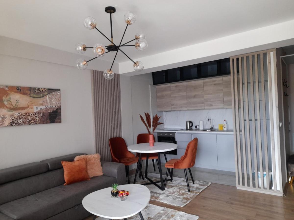 Centar Two Apartment Скопье Экстерьер фото