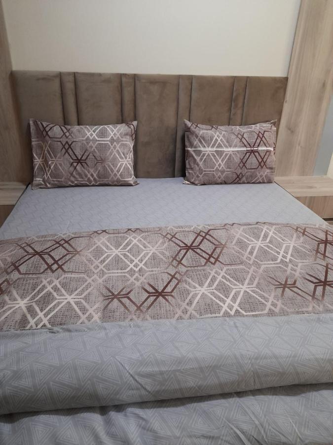 Centar Two Apartment Скопье Экстерьер фото