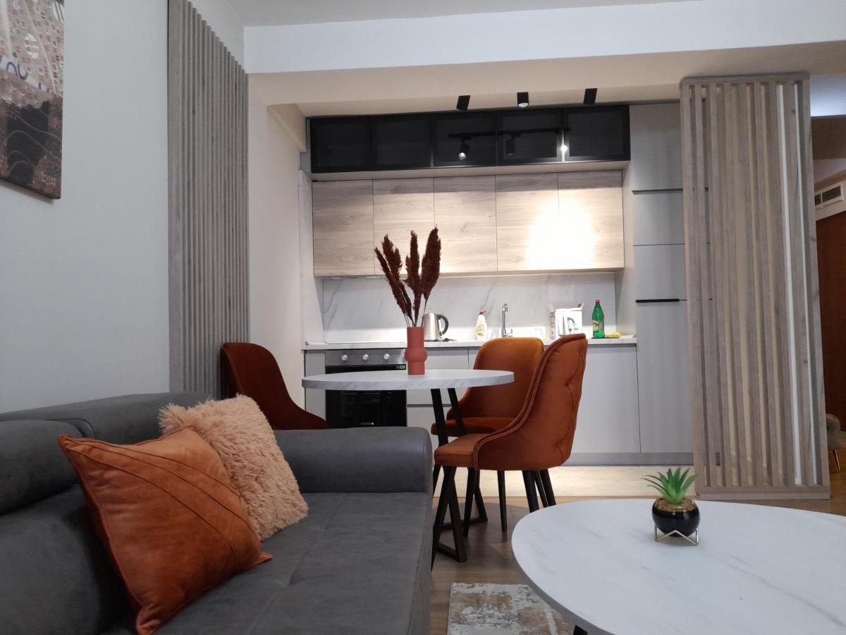 Centar Two Apartment Скопье Экстерьер фото